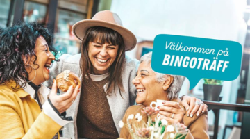 bild på tre kvinnor som fikar och skrattar med en text där de står välkommen på bingoträff