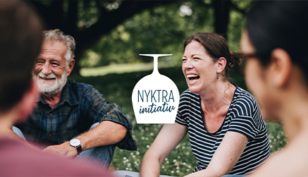 Nyktra initiativ med glada människor