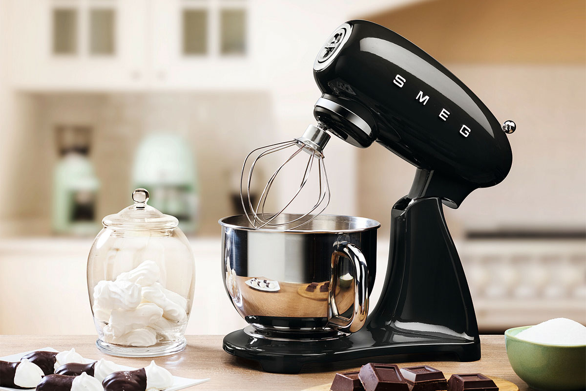 Miljonlotteriet vinst köksmaskin Smeg