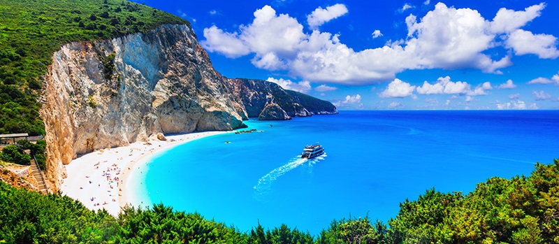 Hos Miljonlotteriet kan du vinna en magisk båtluff i den grekiska övärlden.